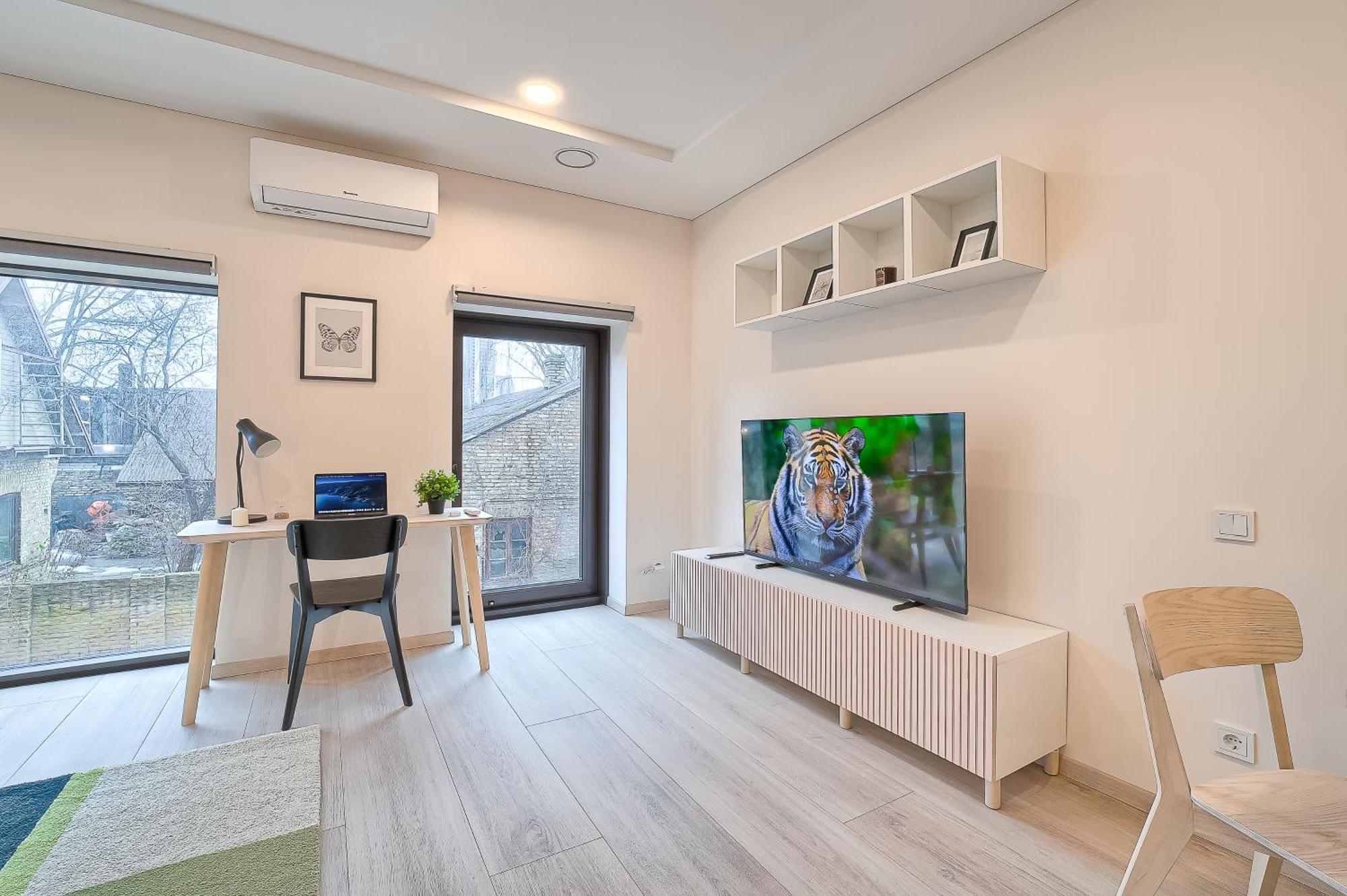 Butas Business-class 2 X Free Parking X Self Check In 24x7 Vilnius